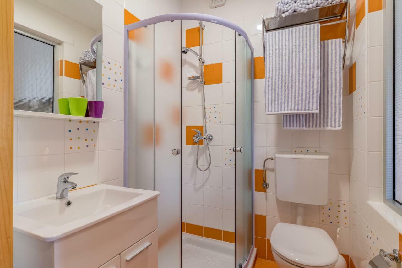 Apartment Villa Lora プーラ エクステリア 写真