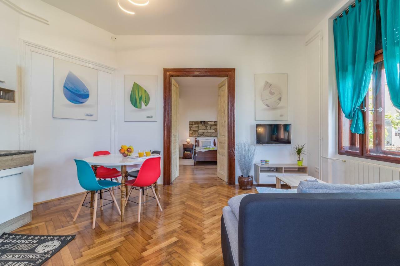 Apartment Villa Lora プーラ エクステリア 写真
